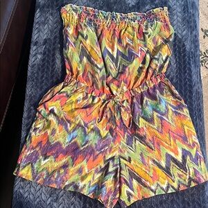 Colorful Zigzag Strapless Romper